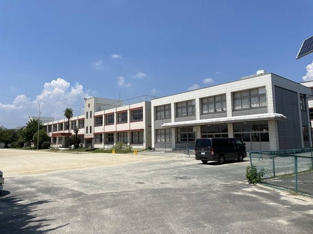 松阪市立中川小学校